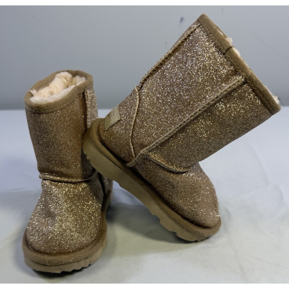 UGG Toddler Girls Classic II Short Metallic Glitter Boots Glitter Gold Size 7T